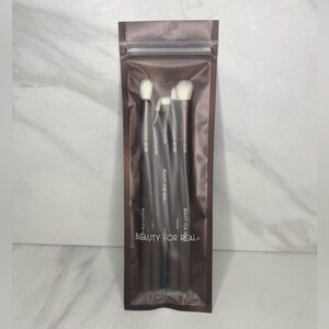 2 for $20 3 for $25 Beauty For Real Perfect Precision I brush set